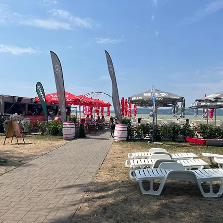 Lido Buli Negyed Апартаменты *
